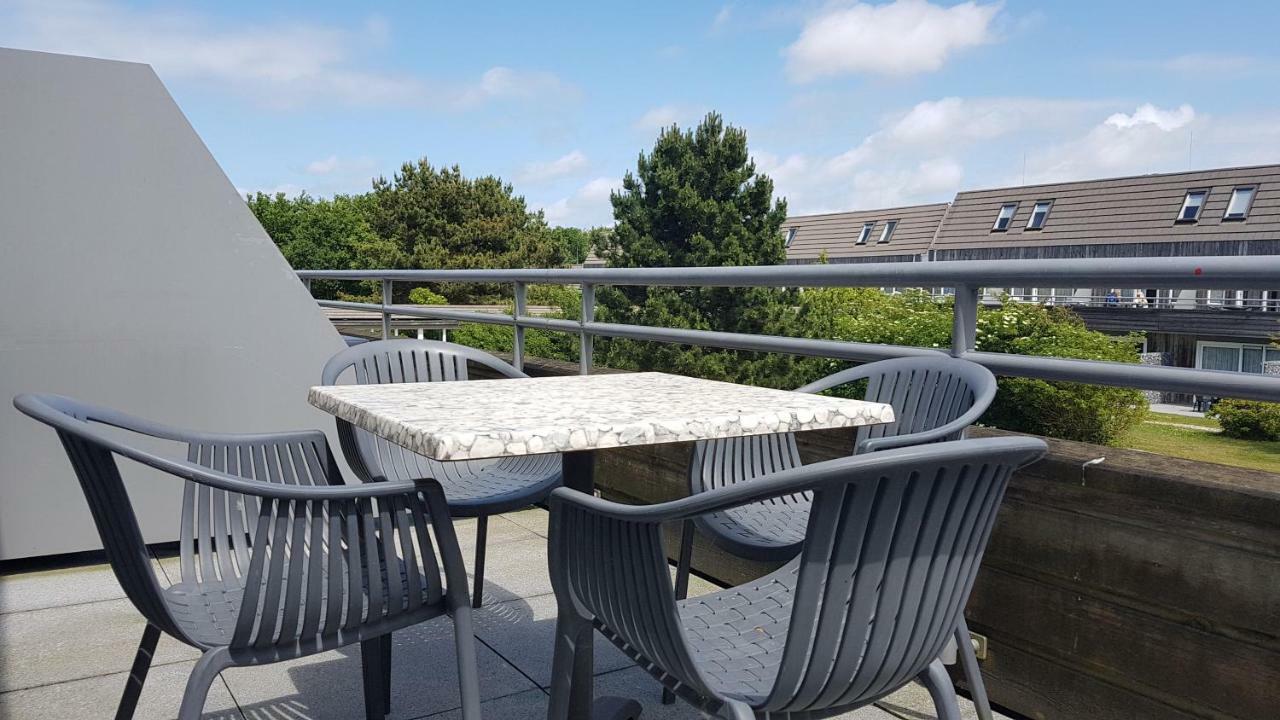 Appartement De Vrijbuiter, Resort Amelander Kaap Hollum  Esterno foto