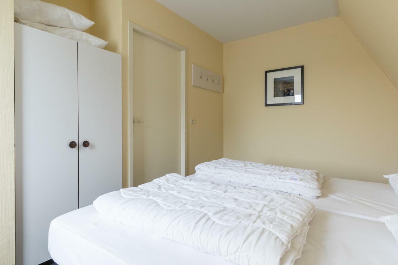 Appartement De Vrijbuiter, Resort Amelander Kaap Hollum  Esterno foto