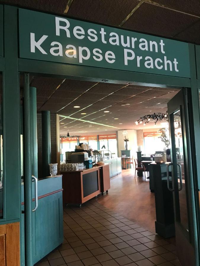 Appartement De Vrijbuiter, Resort Amelander Kaap Hollum  Esterno foto
